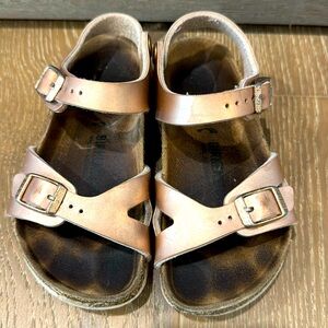 Birkenstock Rio Kids size 27 electric metallic copper